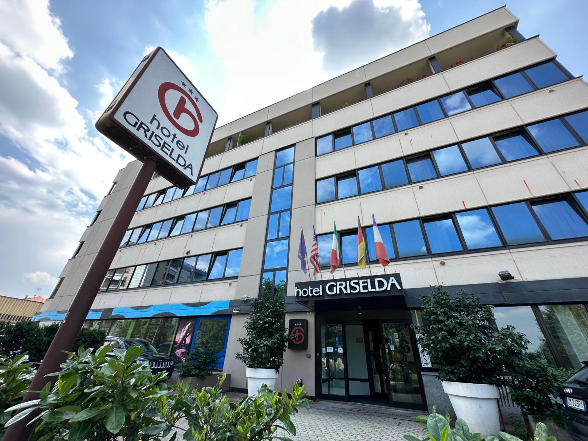 Hotel Griselda Saluzzo Exterior photo